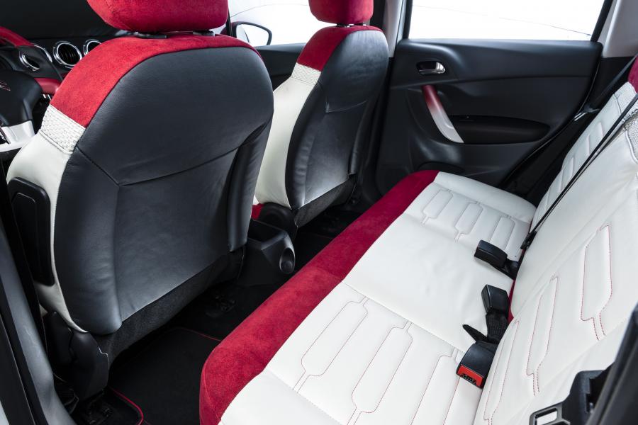 Интерьер Citroen C3 City Rider Concept 2016 года  (фото 5 из 6)